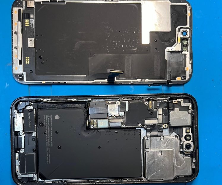 IPHONE WATER DAMAGE REPAIR